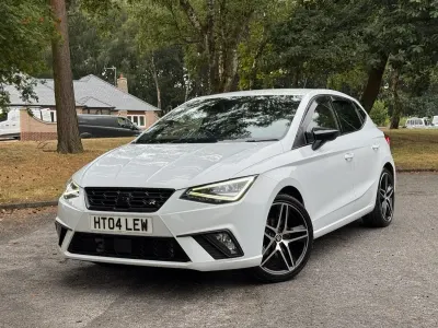Used Seat Ibiza FR Sport 115 HP (84 kW) 2020 White Hatchback