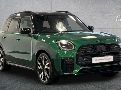 Used Mini Countryman 168 HP (123 kW) 2025 Green SUV