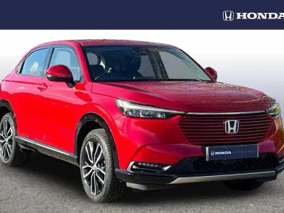 Used Honda HR-V Advance 126 HP (92 kW) 2022 Premium crystal red SUV