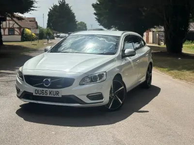 Used Volvo V60 R-Design 2015 White Estate