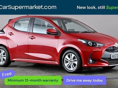 Begagnad Mazda 2 116 HK (85 kW) 2023 Röd Halvkombi