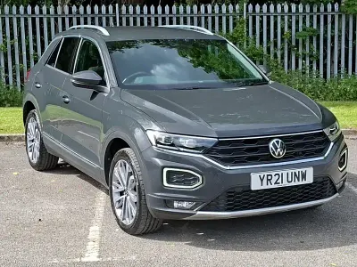Usado VW T-Roc SEL 150 HP (110 kW) 2021 Cinzento SUV