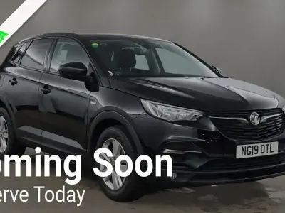 Used Vauxhall Grandland X 130 HP (95 kW) 2019 Black SUV