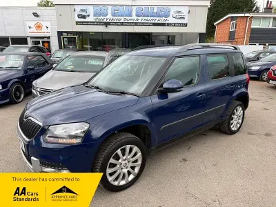 Używany Skoda Yeti SE 140 KM (102 kW) 2015 Niebieski SUV