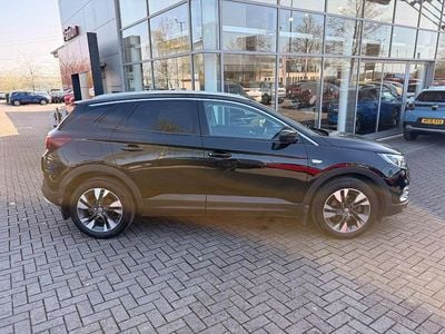 Used Vauxhall Grandland X Sport 128 HP (94 kW) 2019 Black SUV