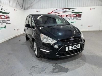Black Used 2014 Ford S-MAX Titanium MPV | £6,299 (Fair price)