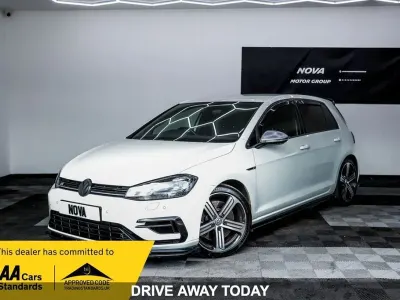 Used VW Golf VII R 300 HP (220 kW) 2019 White Hatchback