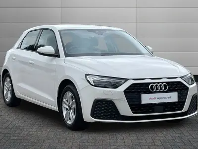 Used Audi A1 Sportback Design 94 HP (69 kW) 2023 Shell white Hatchback