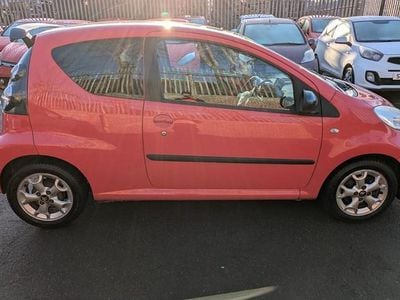 Red Used 2014 Citroën C1 Platinum Hatchback | £2,995 (Fair price)