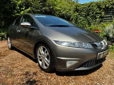 Used Honda Civic ES 140 HP (102 kW) 2009 Grey Hatchback