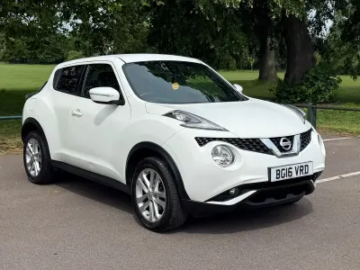 Used Nissan Juke Acenta Premium 115 HP (84 kW) 2016 White SUV