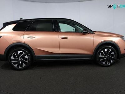 Second-hand Vauxhall Grandland X Ultimate 134 CP (98 kW) 2025 Maro SUV