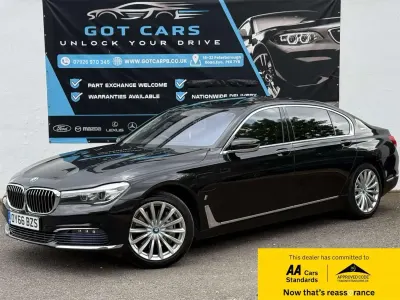 Begagnad BMW 740 Comfort Edition 326 HK (239 kW) 2016 Svart Sedan