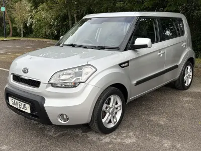 Used Kia Soul 126 HP (92 kW) 2011 Silver SUV
