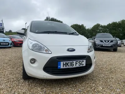 Begagnad Ford Ka Zetec 69 HK (50 kW) 2016 Vit Halvkombi