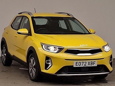 Used Kia Stonic 99 HP (72 kW) 2022 Yellow SUV