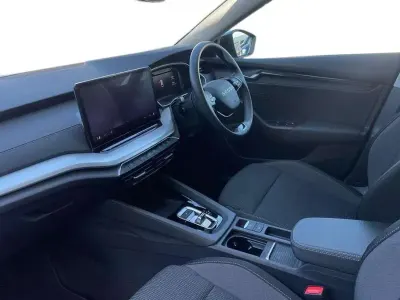 Used Skoda Octavia SE Technology 150 HP (110 kW) 2025 Black magic pearl effect Estate