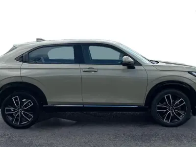 Used Honda HR-V Advance 131 HP (96 kW) 2023 Beige SUV