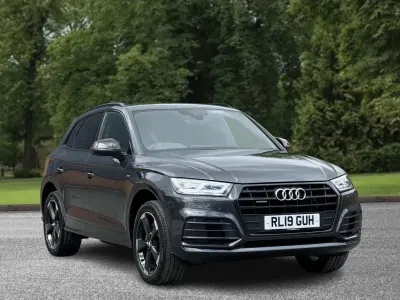 Used Audi Q5 Black Edition 190 HP (139 kW) 2019 Grey SUV