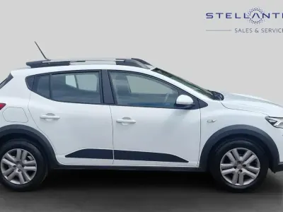 Used Dacia Sandero Comfort 89 HP (65 kW) 2023 White