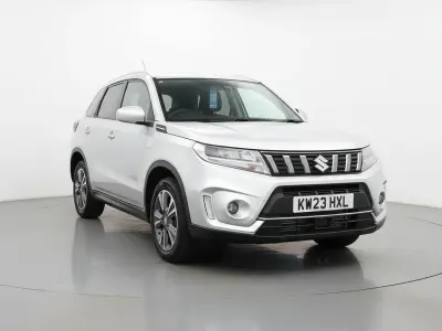 Używany Suzuki Vitara SZ-T 2023 Srebrny SUV