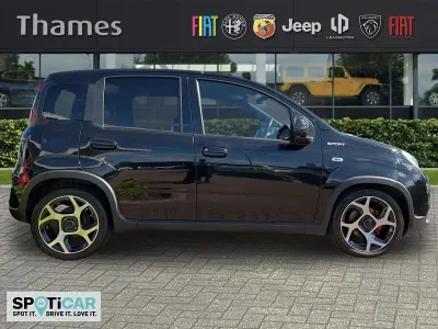 Usado Fiat Panda Sport 70 HP (51 kW) 2022 Preto Citadino