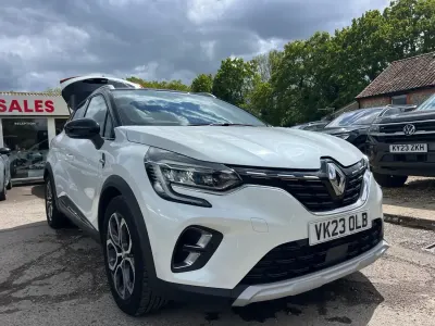 Gebraucht Renault Captur Techno 143 PS (105 kW) 2023 Weiß SUV
