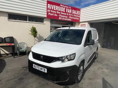 Used Peugeot Partner 131 HP (96 kW) 2020 White MPV