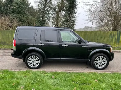 Używany Land Rover Discovery 4 255 KM (187 kW) 2012 Czarny SUV