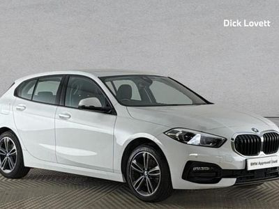 Used BMW 118 Sport Line 134 HP (98 kW) 2022 White Hatchback