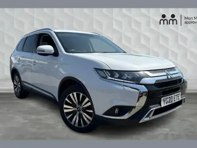 Used Mitsubishi Outlander 150 HP (110 kW) 2020 White SUV