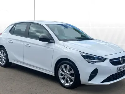 Second-hand Vauxhall Corsa Design Edition 101 CP (74 kW) 2023 Alb Hatchback