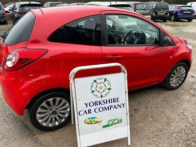 Used Ford Ka Zetec 69 HP (50 kW) 2014 Red Hatchback