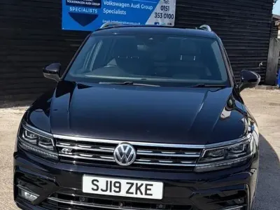 Usado VW Tiguan R-line 150 HP (110 kW) 2019 Preto SUV