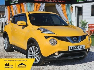 Used Nissan Juke Acenta 115 HP (84 kW) 2016 Yellow SUV