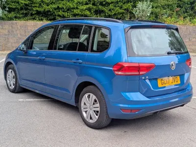 Used VW Touran S 115 HP (84 kW) 2017 Blue MPV