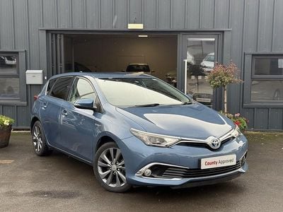 Blue Used 2016 Toyota Auris Hybrid Hatchback | £12,490 (Fair price)