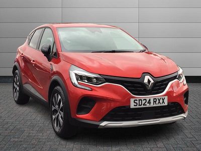 Red Used 2024 Renault Captur Evolution SUV | £15,495 (Fair price)