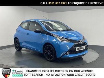 Begagnad Toyota Aygo X-cite 68 HK (50 kW) 2016 Blå Halvkombi