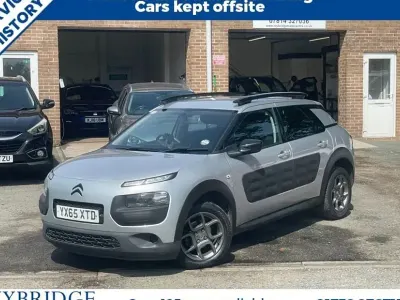 Używany Citroën C4 Cactus Feel 100 KM (73 kW) 2015 Srebrny Hatchback