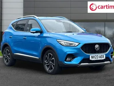 Używany MG ZS Exclusive 111 KM (81 kW) 2023 Niebieski SUV