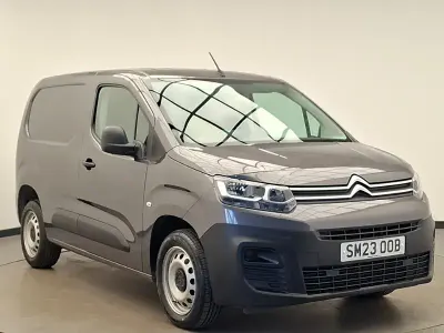 Used Citroën Berlingo 100 HP (73 kW) 2023 Grey MPV