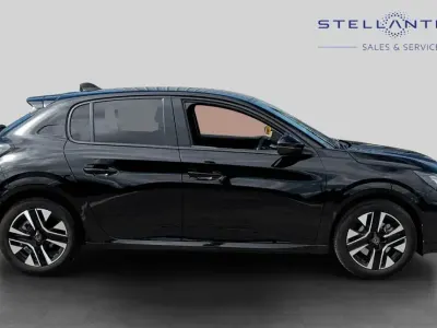 Used Peugeot 208 Allure 99 HP (72 kW) 2025 Black Hatchback