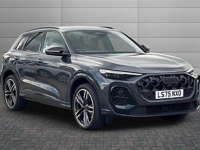 Used Audi Q5 Advanced 204 HP (150 kW) 2025 Volcano grey SUV