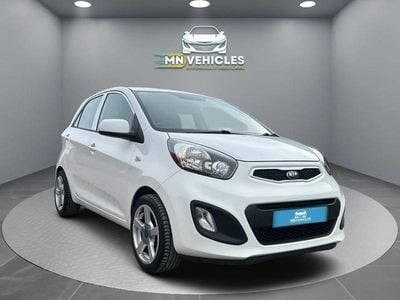 Used Kia Picanto 68 HP (50 kW) 2013 White Hatchback