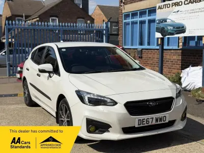 Used Subaru Impreza 2018 White Hatchback