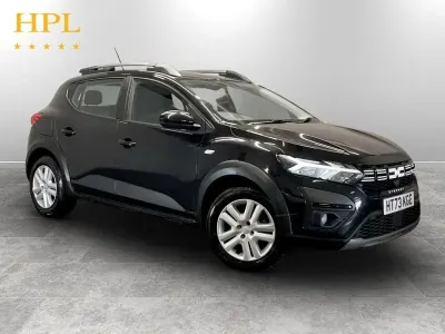 Begagnad Dacia Sandero Expression 100 HK (73 kW) 2023 Svart Halvkombi