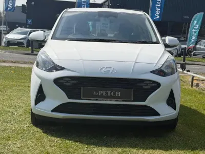 Käytetty Hyundai i10 Advanced 78 HP (57 kW) 2025 Valkoinen Viistoperä