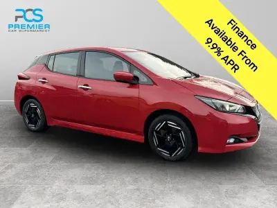 Occasion Nissan Leaf Acenta 110 kW (150 ch) 2022 Rouge Citadine