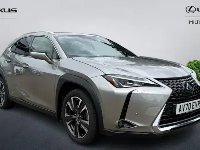 Used Lexus UX 184 HP (135 kW) 2020 Silver SUV